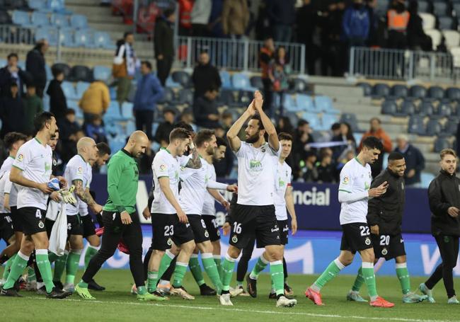 Los jugadores, al término del partido.