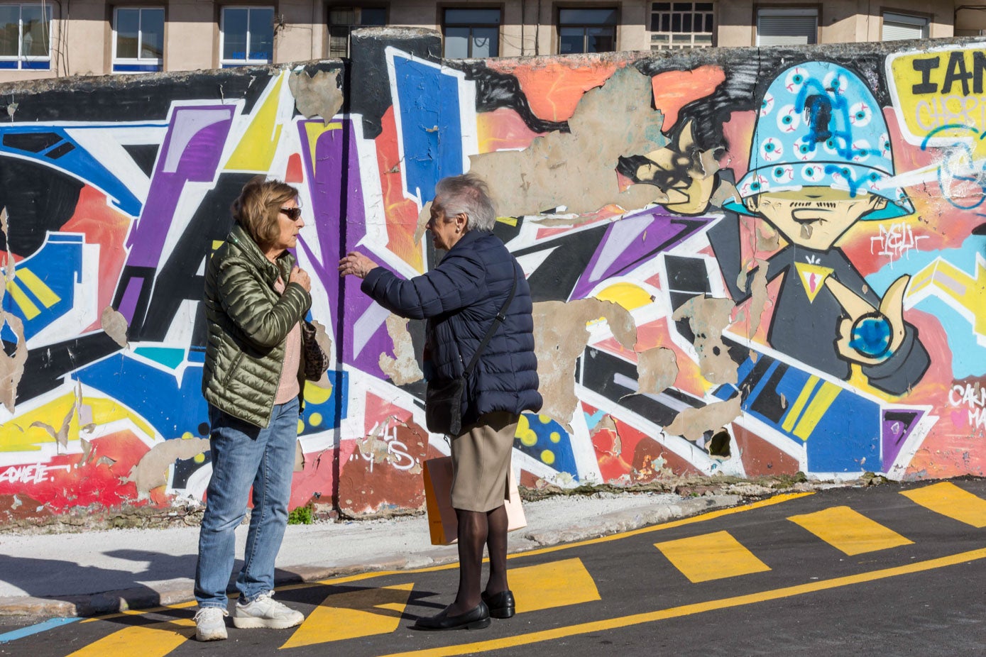 La iniciativa, bautizada como 'Los muros del Mupac' incluye, entre otras actuaciones, la edición de un catálogo, un fanzine y una revista con las biografías y obras de los artistas urbanos y un espacio expositivo en el futuro museo. 