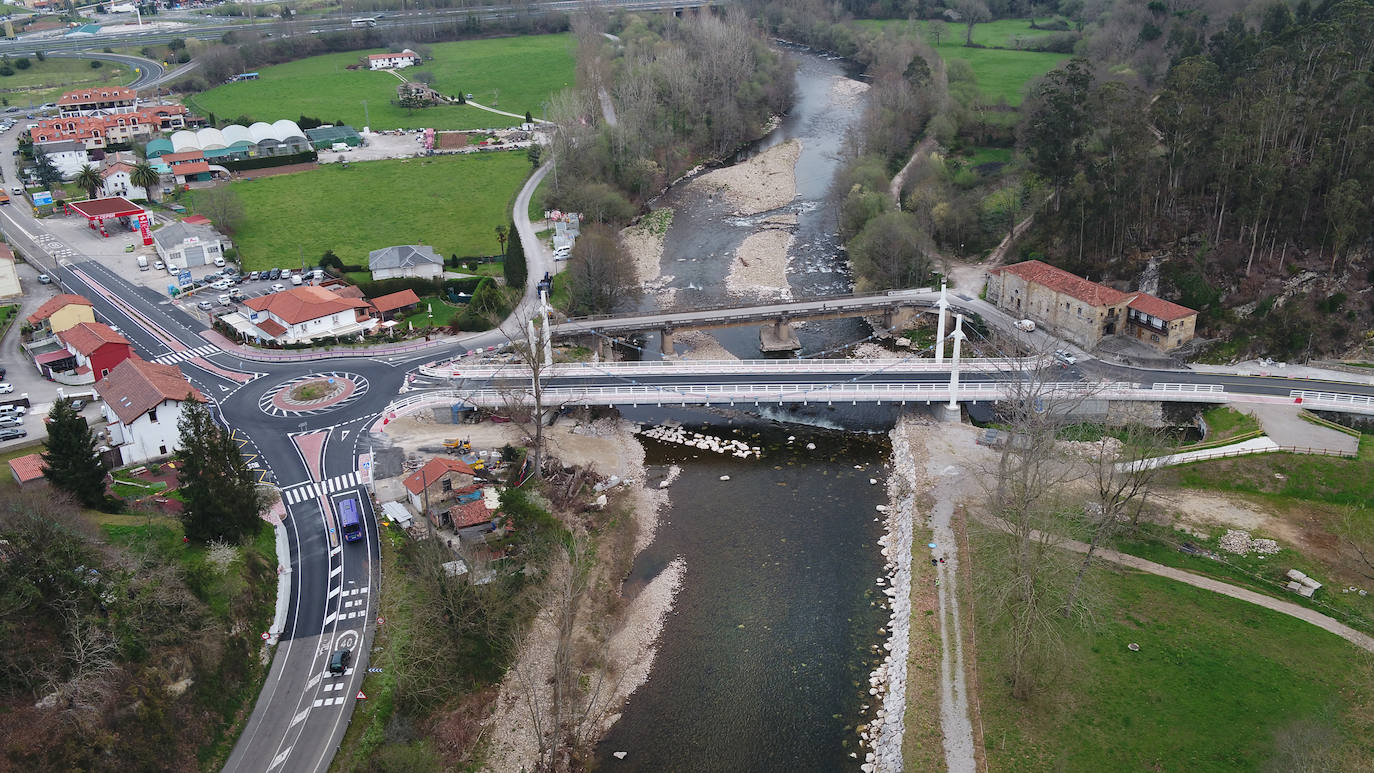 El viejo puente situado junto al actual será derribado