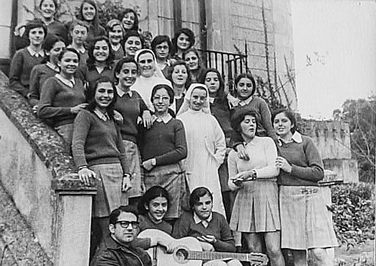 Grupo de alumnas del colegio. Era el año 1972.