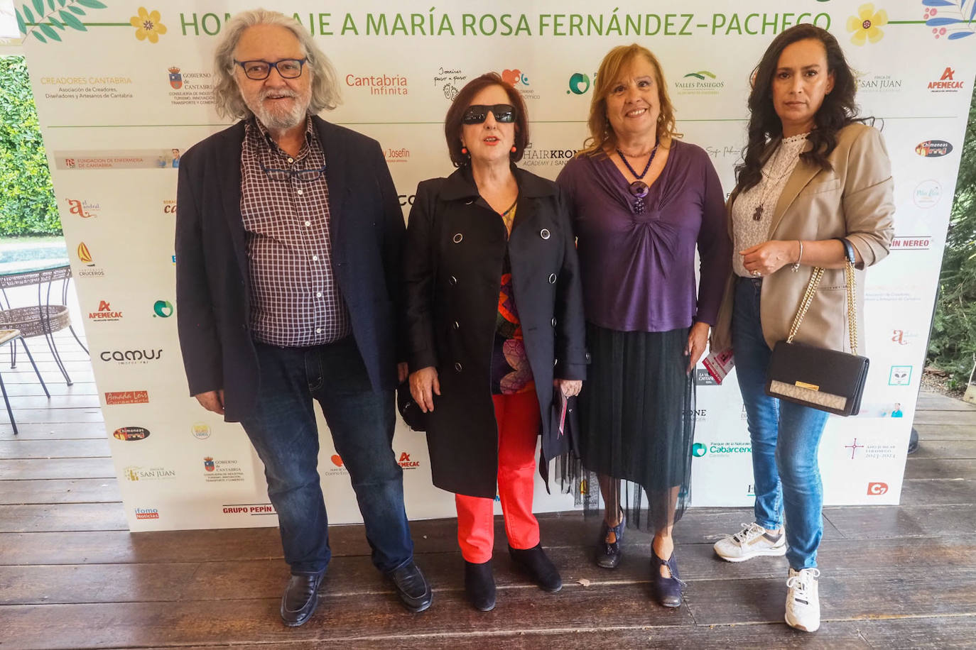 Mariano Gómez de Vallejo, Mariana Amazarray, Charo Ibáñez, Cintia de la Cerda.