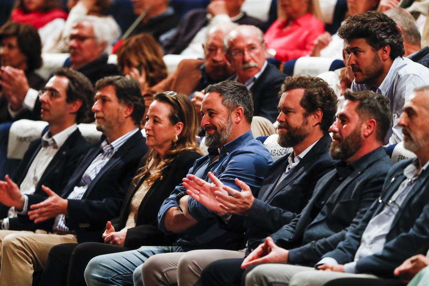 De izquierda a derecha: Armando Blanco, Cristóbal Palacio, Leticia Díaz, Santiago Abascal e Iván Espinosa de los Monteros.