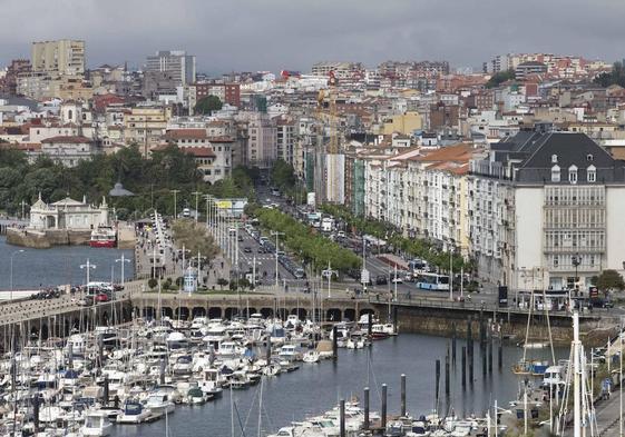 Vista general de Puertochico y el Paseo de Pereda de Santander, una de las tres ciudades en las que se aplicará el programa.