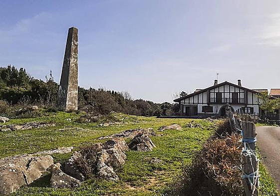 Enfilación delantera de Islares.