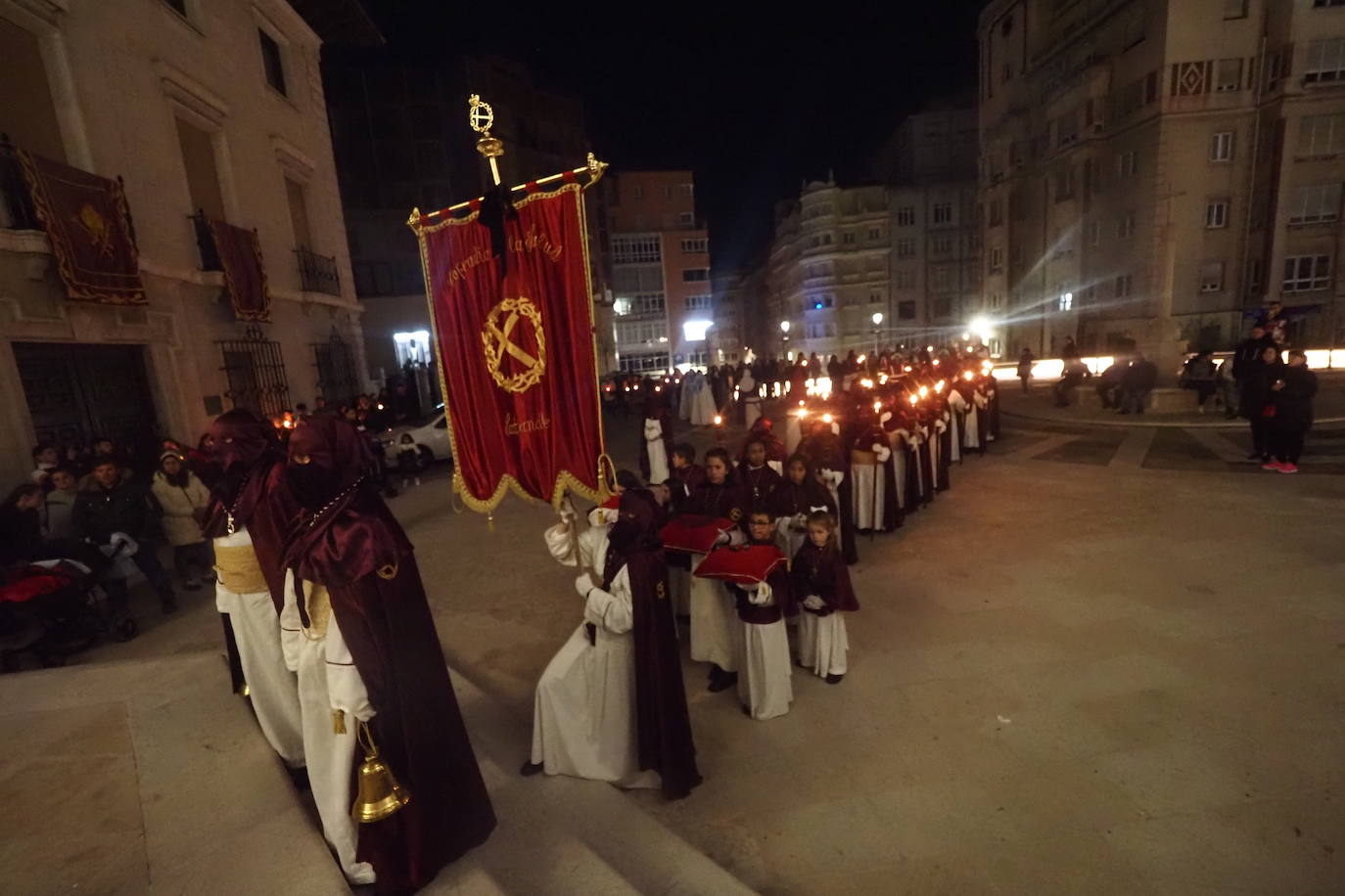 Procesión nocturna del Santísimo Cristo de la Paz