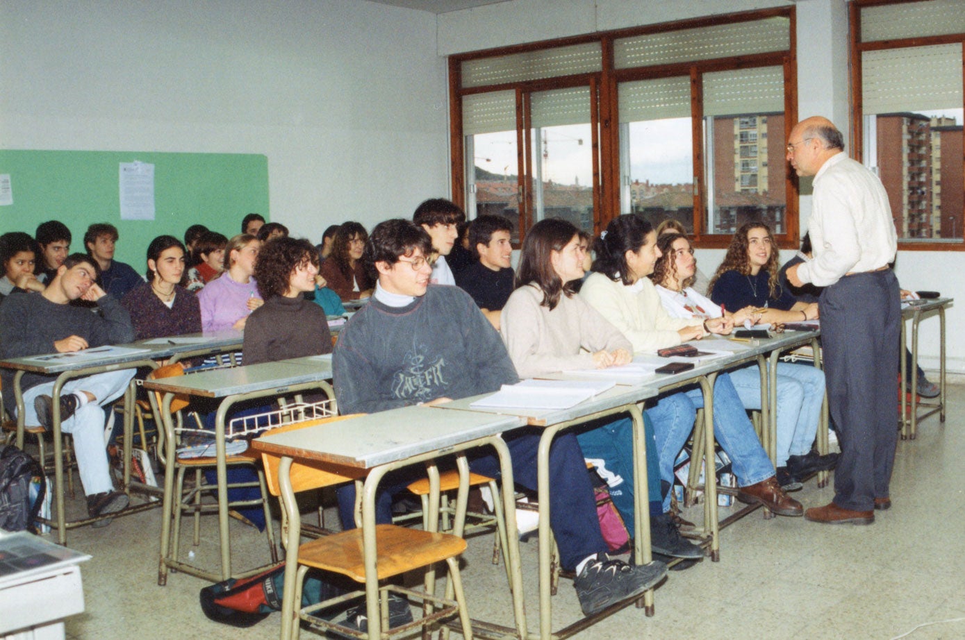 Imagen de archivo de  una de las aulas del instituto de La Albericia durante sus primeros años