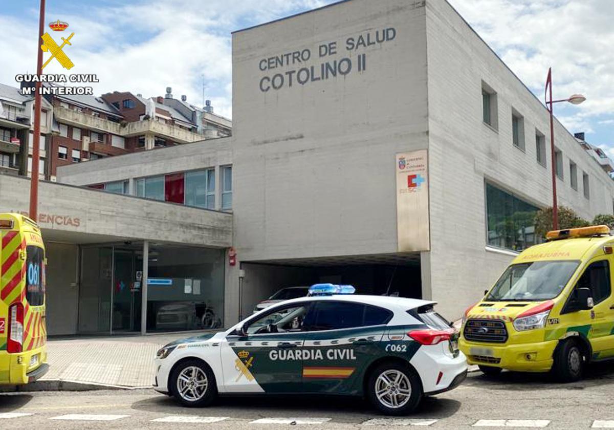 Imagen del Centro de Salud Cotolino II, en un servicio de vigilancia de la Guardia Civil.