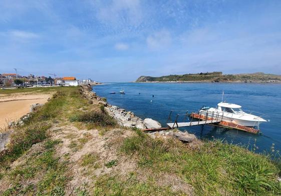 Punto de la ría San Martín, de Suances, donde se instalará el museo naval.