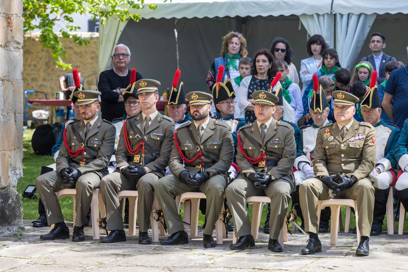 Autoridades civiles y militares participaron en el acto