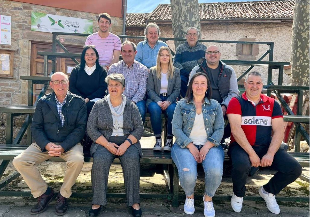 Candidatura socialista en Molledo liderada por Nerea Simón.