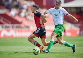 Álvaro Mantilla, ayer central diestro titular.