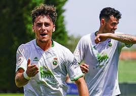 Yeray y Jorrín durante el partido ante el Compostela en La Albericia.