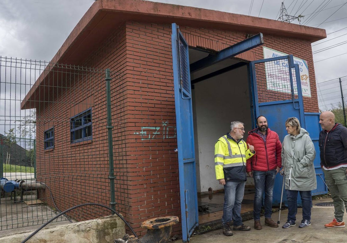 La alcaldesa, Esther Bolado, visitó las instalaciones acompañada de los concejales Íñigo Gómez y José Salmón.