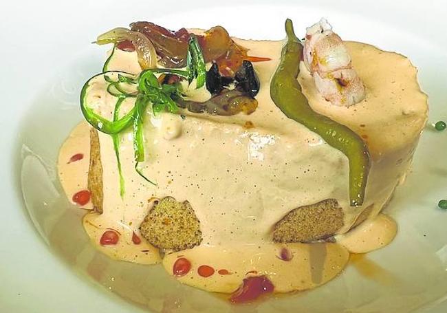 Pionono de ensaladilla.