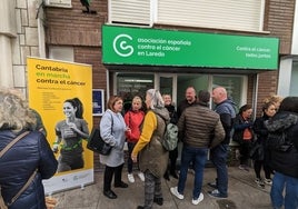 La sede de la Asociación Española Contra el Cáncer se inauguró el pasado mes de abril en la calle escultor José Grajera, junto al centro social Las Rederas.