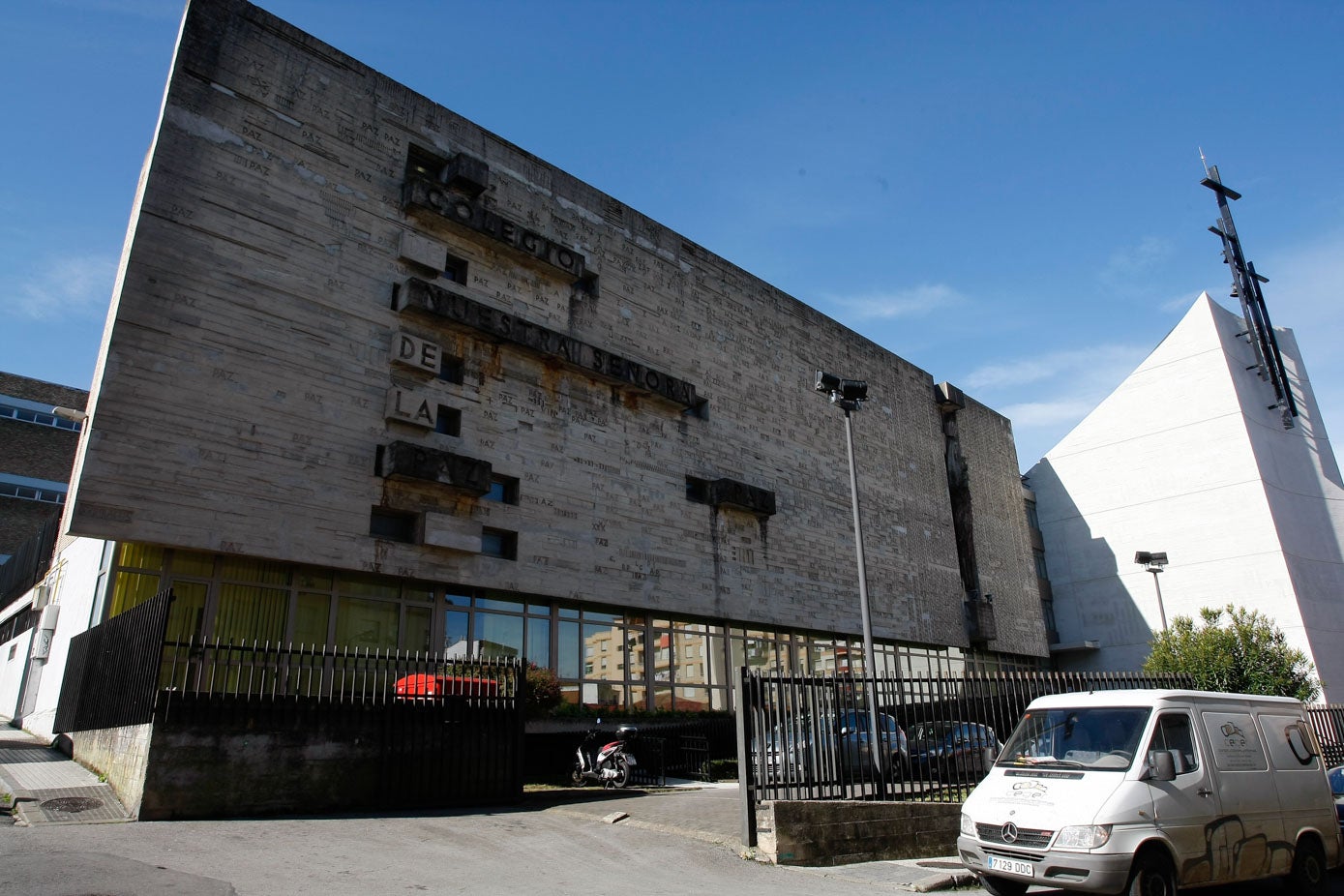 El Colegio Nuestra Señora de la Paz, en Sierrapando, enriquece el legado de la Congregación de los Sagrados Corazones desde hace más de 50 años. 