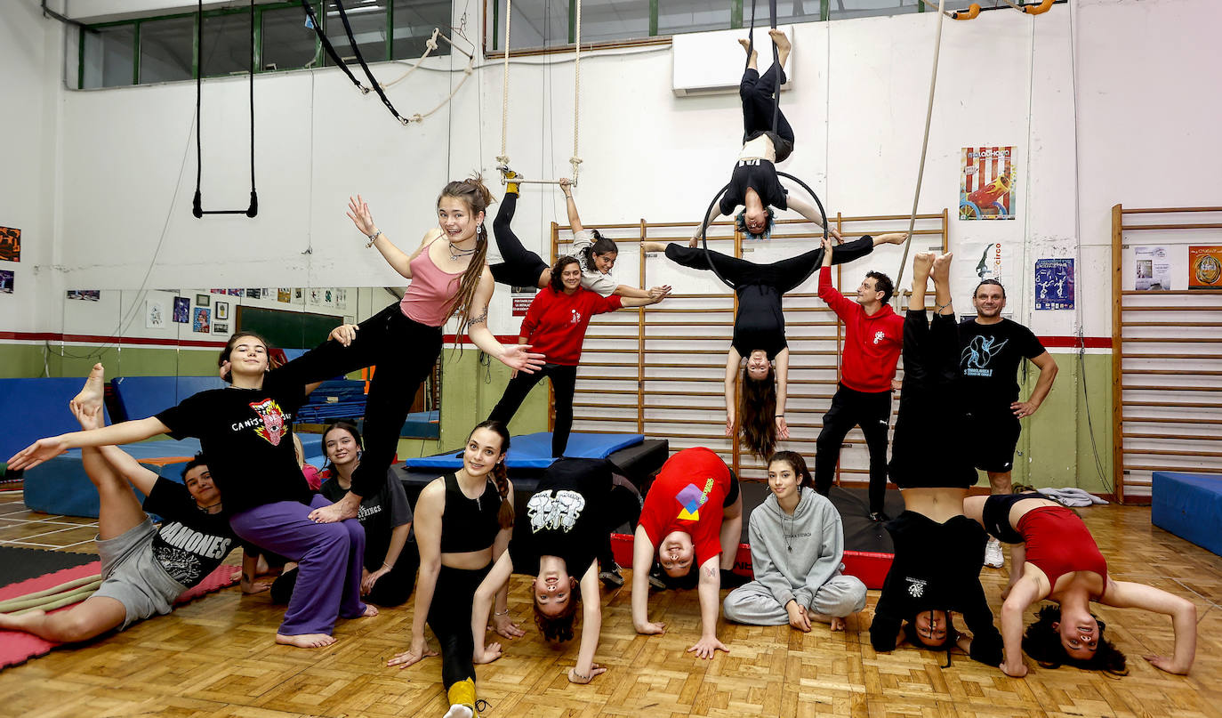 La Escuela de Circo y Teatro Físico, uno de los centros pioneros del sector en España, fue fundado hace 19 años. 