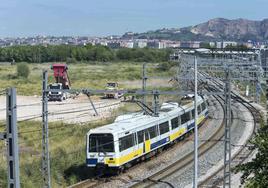 Las obras para la duplicación de vías entre Santander y Muriedas y los transbordos se retrasan al 10 de junio