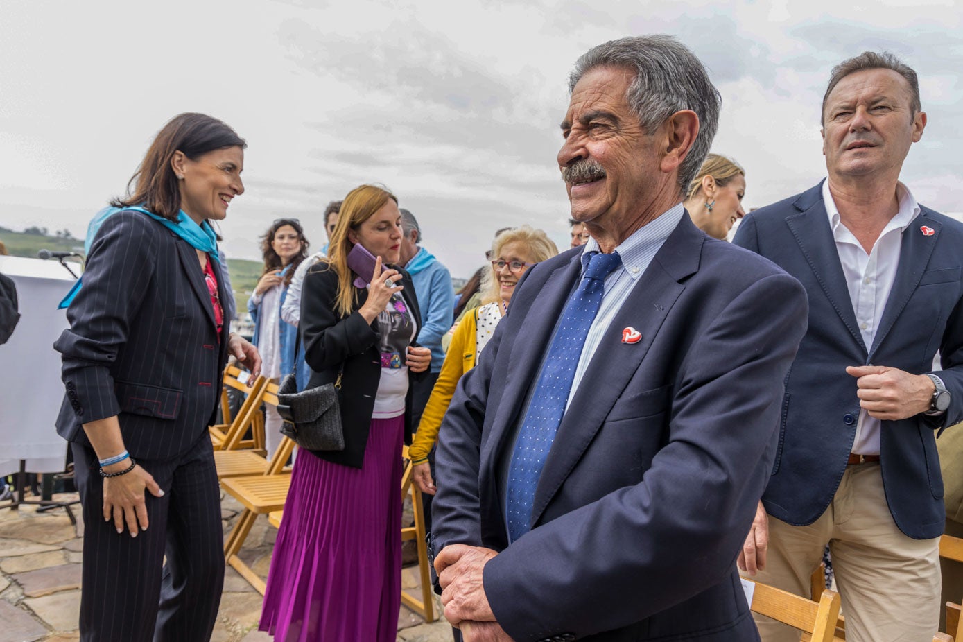 Miguel Ángel Revilla, en primer término, junto a la alcaldesa de Santander Géma Igual y el consejero de Ganaderia, Guillermo Blanco