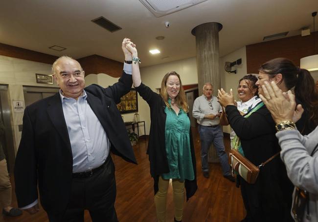 Emilio del Valle y Leticia Díaz, ayer en el Palacio del Mar.