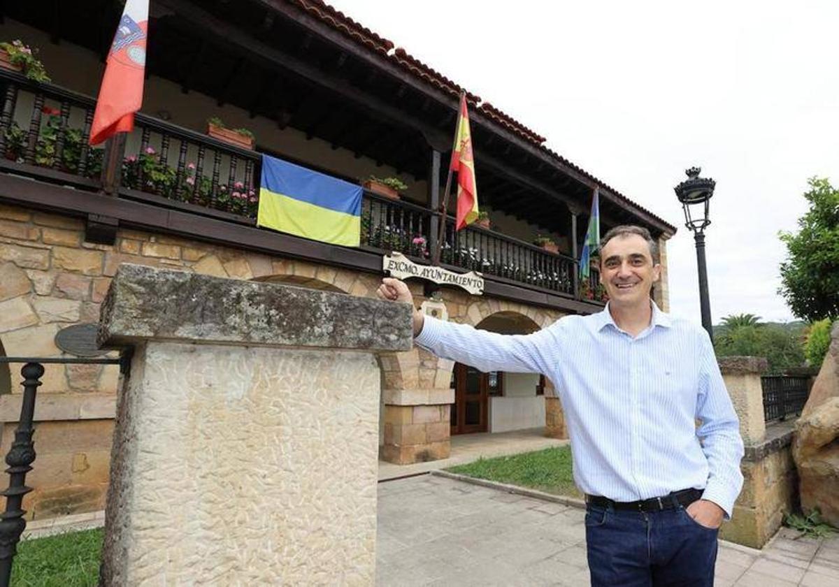 Enrique Bretones no da opción en Alfoz de Lloredo y amarra la mayoría absoluta