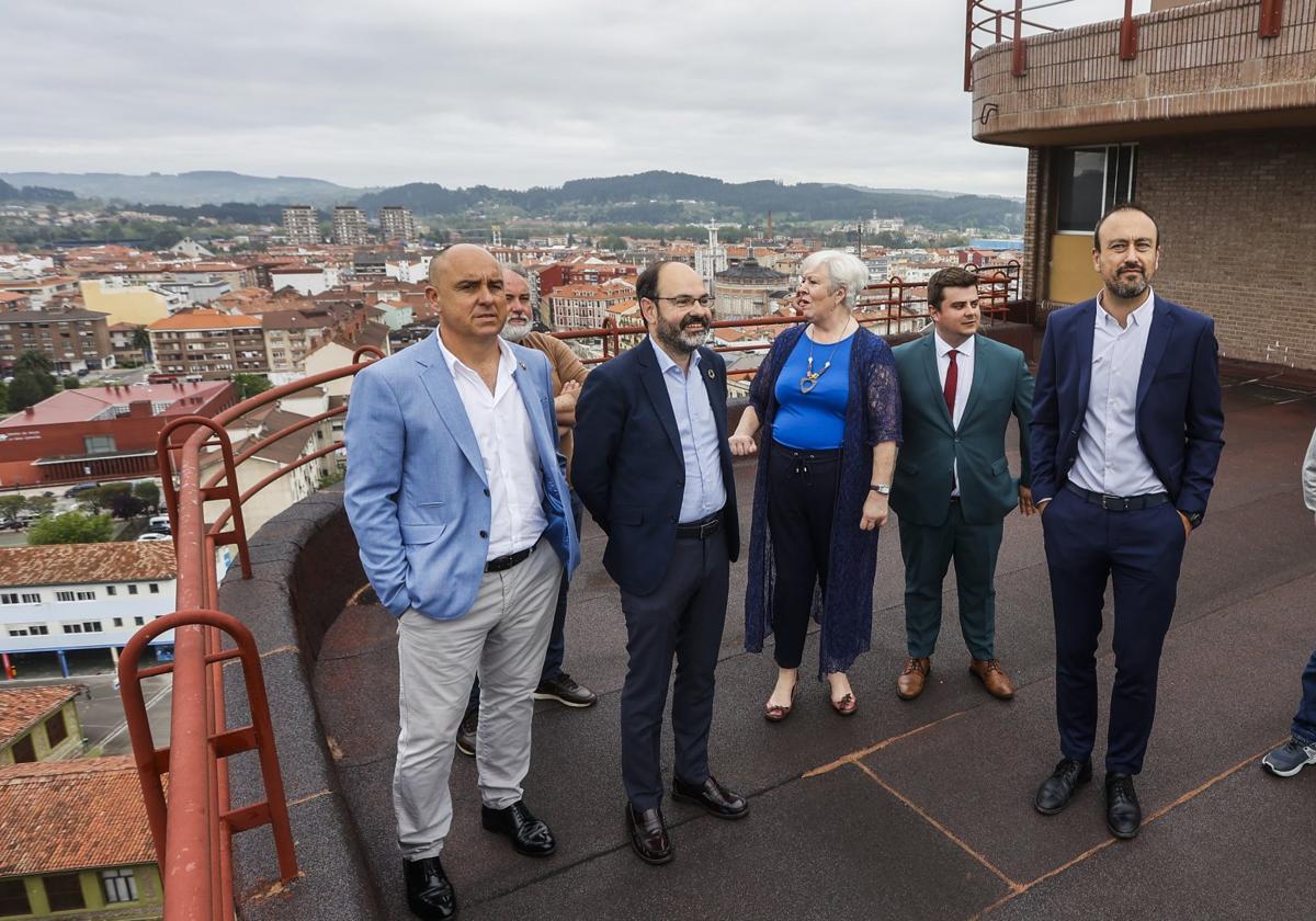 Los candidatos de los seis partidos presentes en el Ayuntamiento de Torrelavega.