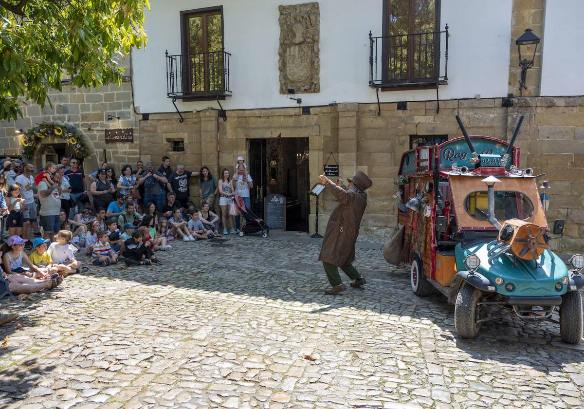 Títeres y guiñoles en Santillana del Mar