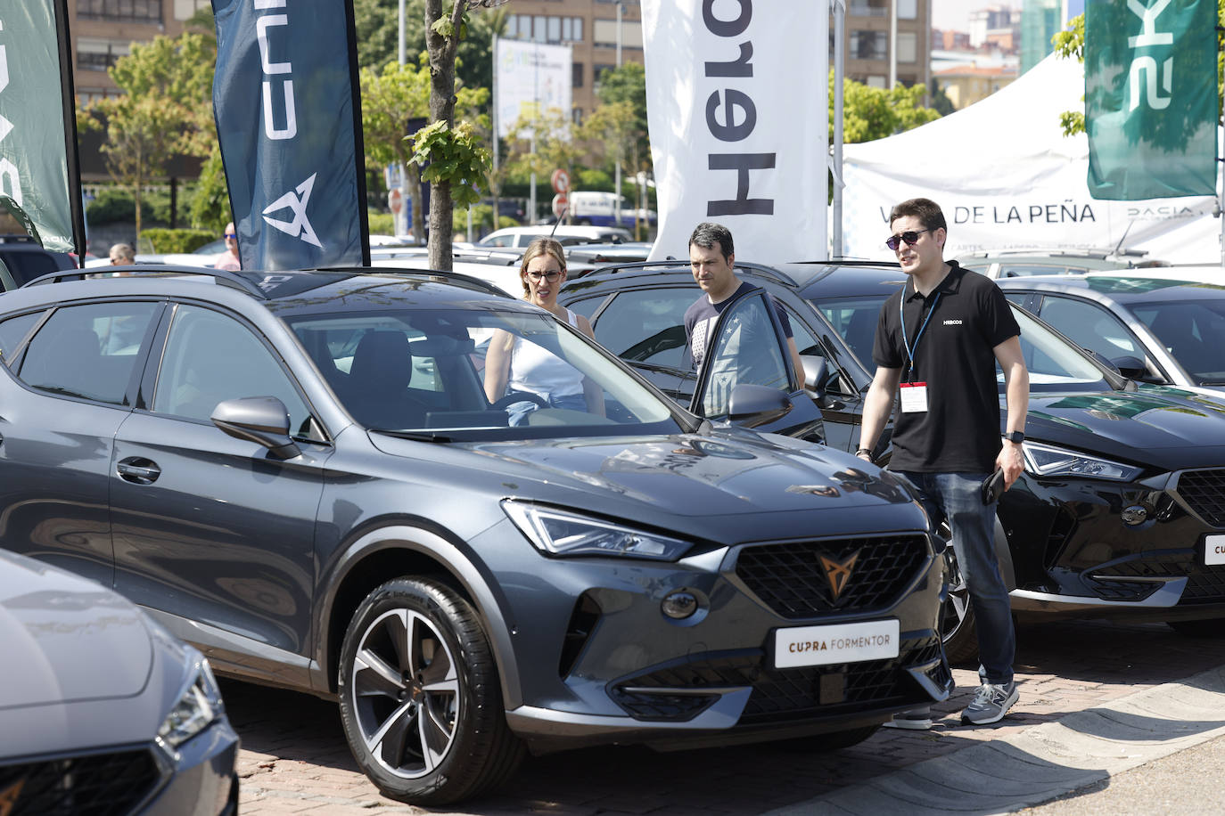 Las gamas altas de las marcas de coches, fueron las que más interés suscitaron.