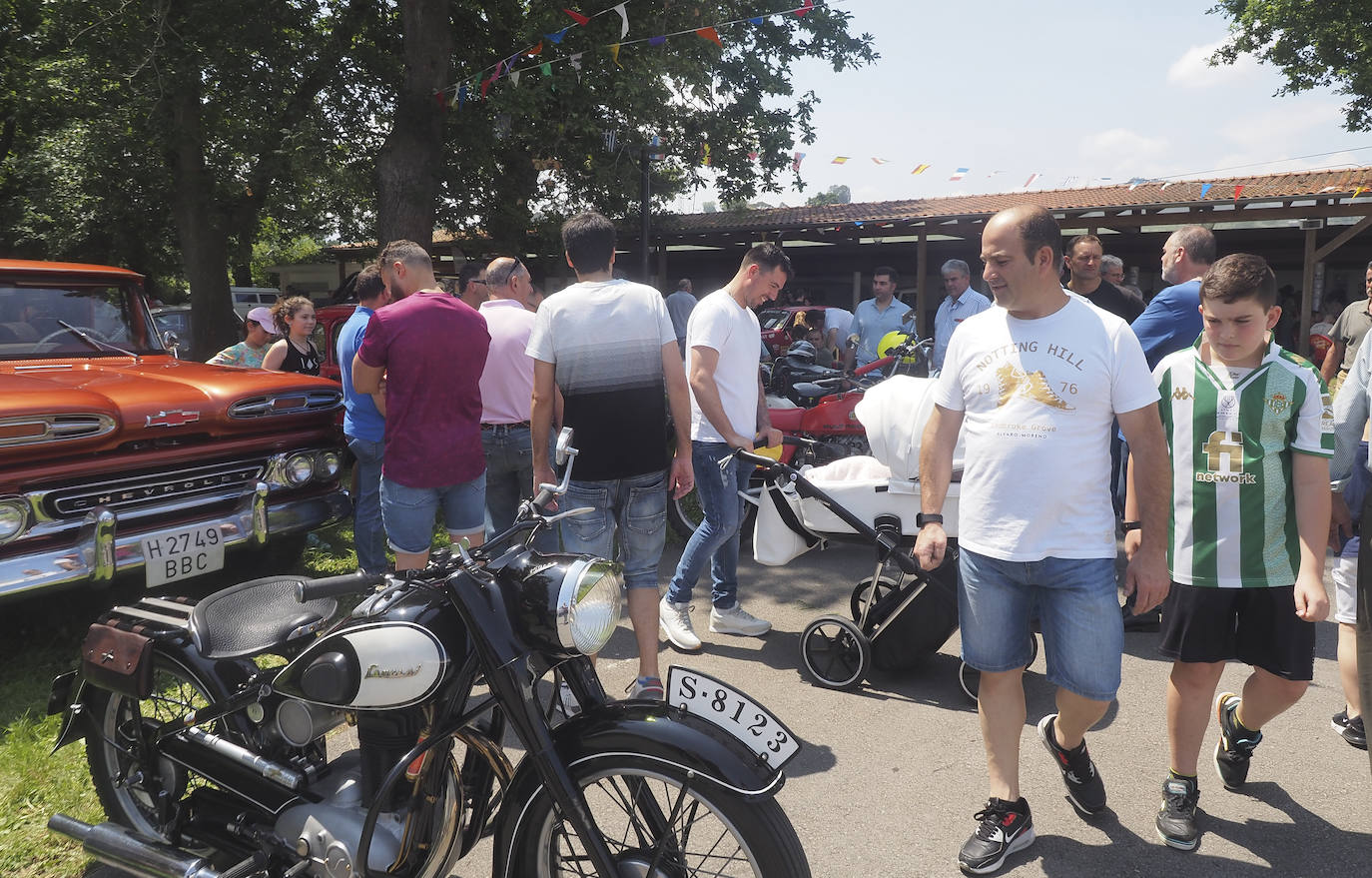 La primera jornada de la feria ha contado con un excelente tiempo que ha animado la asistencia del público.