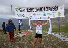 Verónica Sánchez, ganadora del KM Vertical de Fuente Dé, tras cruzar la meta