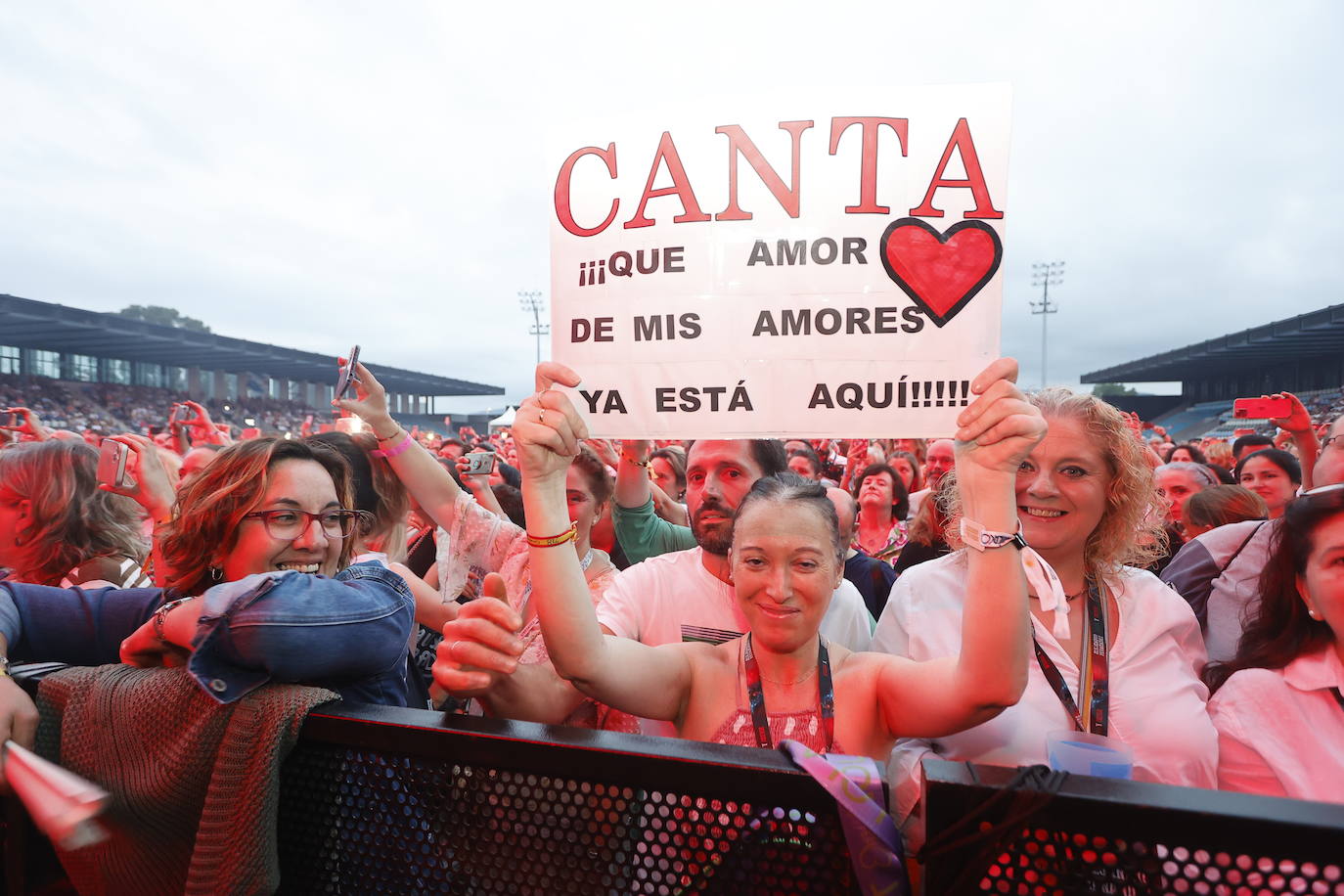 Una de las pancartas que podía verse entre las primeras filas.