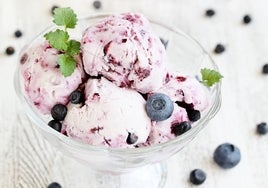 La receta del día: helado de cerezas, arándanos y yogurt