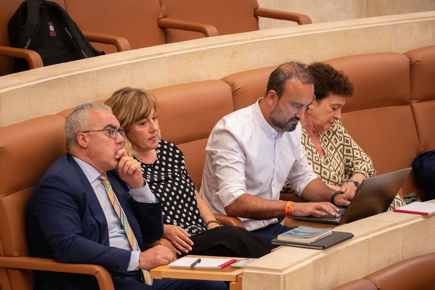 Pedro Hernando, Rosa Díaz, Javier López Estrada y María Teresa Noceda