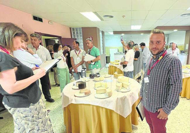 José Manuel Bengochea, de Laboratorios Arroyo, ha sido la representación cántabra en el jurado.