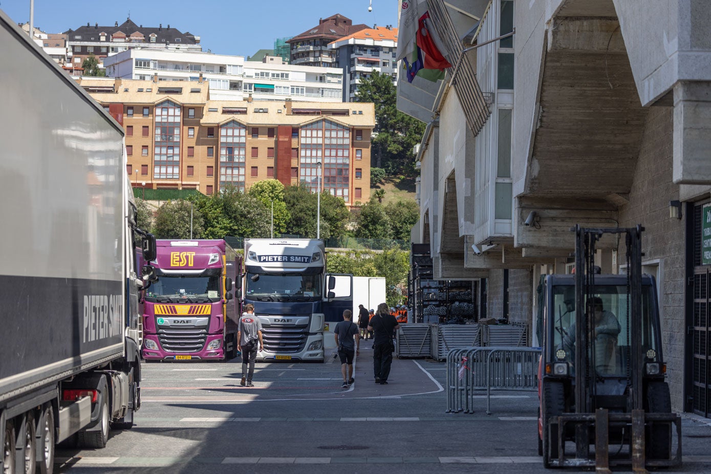 El dispositivo cuenta con el permiso municipal para ocupar el parking de los Campso de Sport de El Sardinero desde el 27 de julio.