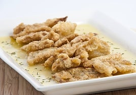 Pencas de acelgas rebozadas