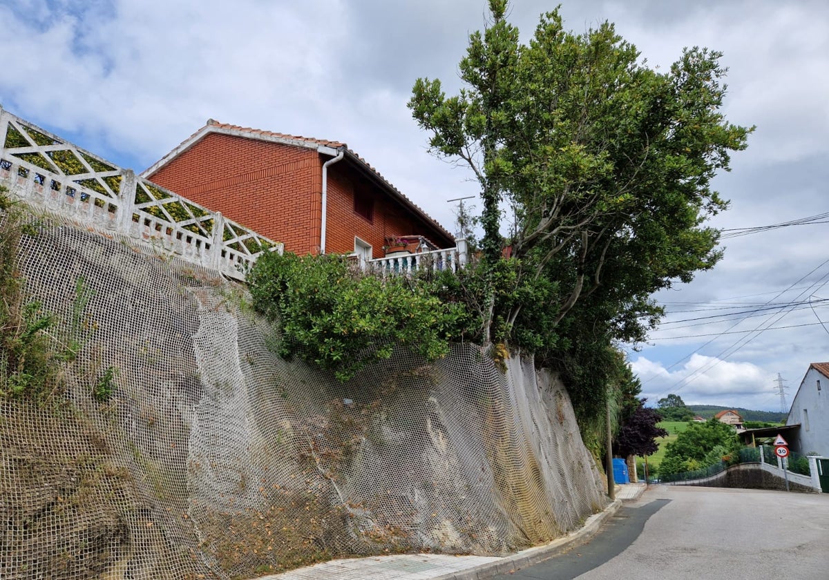 La casa afectada por la inestabilidad, en el barrio de La Peña.