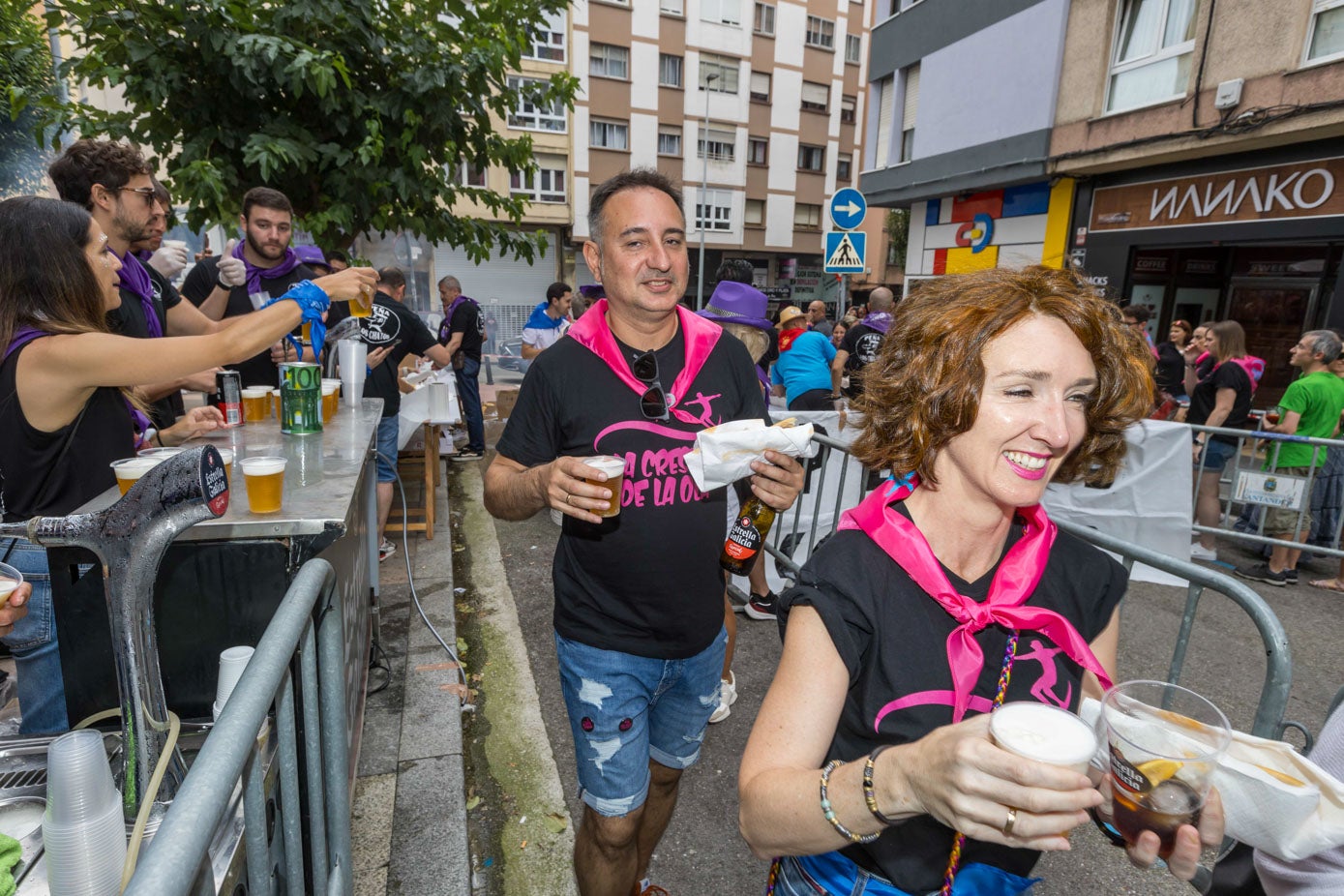 Cientos de personas han pasado por el camino de la felicidad, el de la gastronomía. 