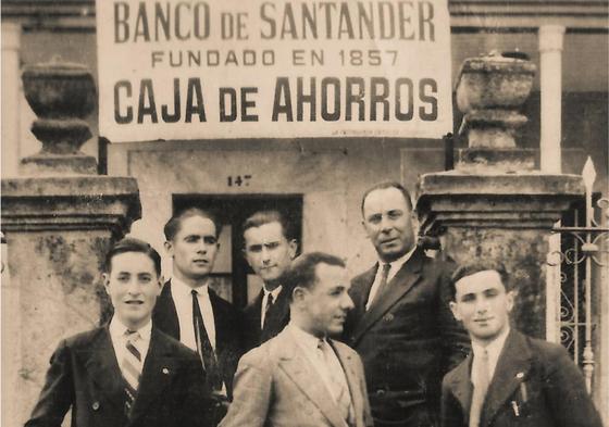 Apertura de la oficina de Sarón, que cumple 100 años este mes.