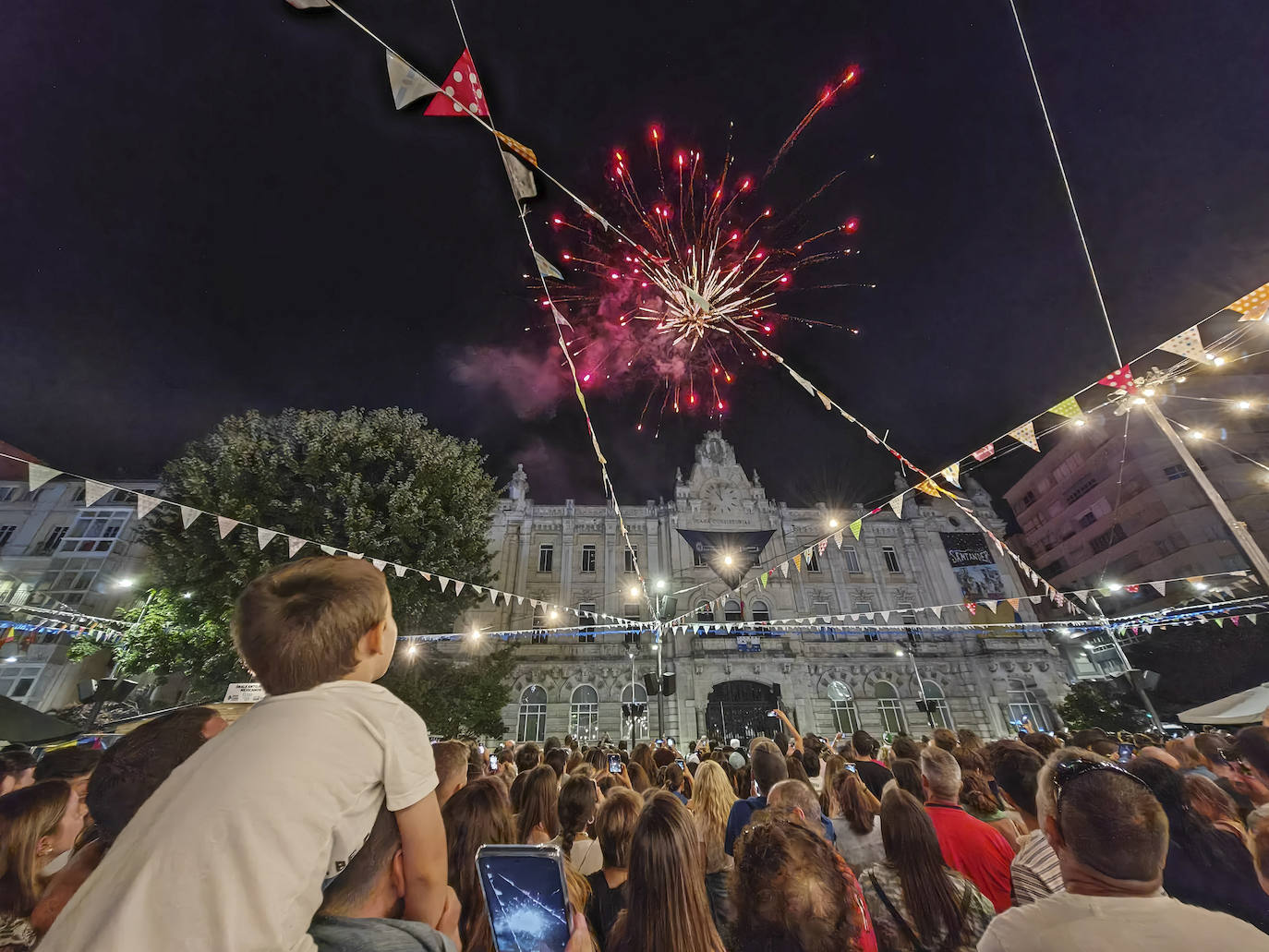 Fuegos artificiales para despedir la Semana Grande