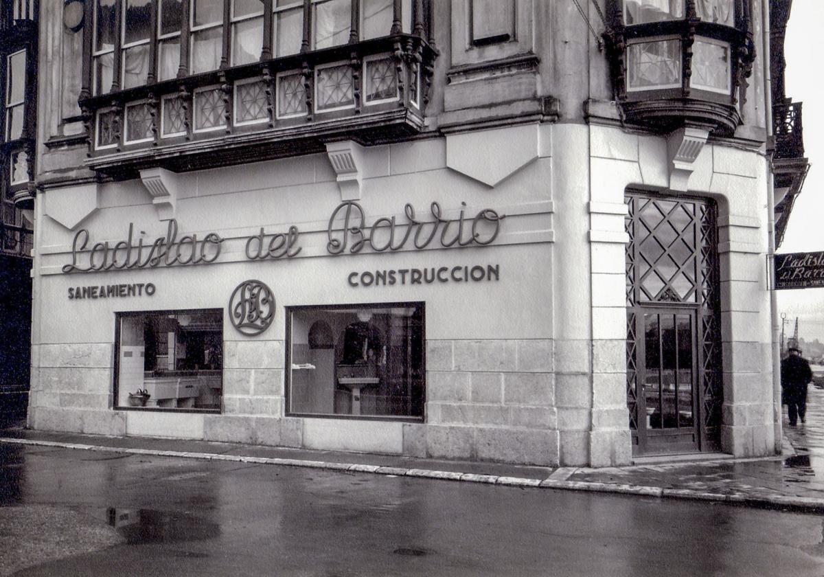 Antigua tienda de Ladislao del Barrio, en el centro de Santander.