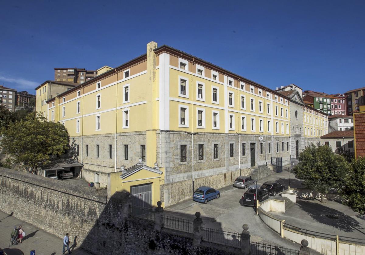 Colegio de La Enseñanza, en el centro de Santander, en una imagen actual.