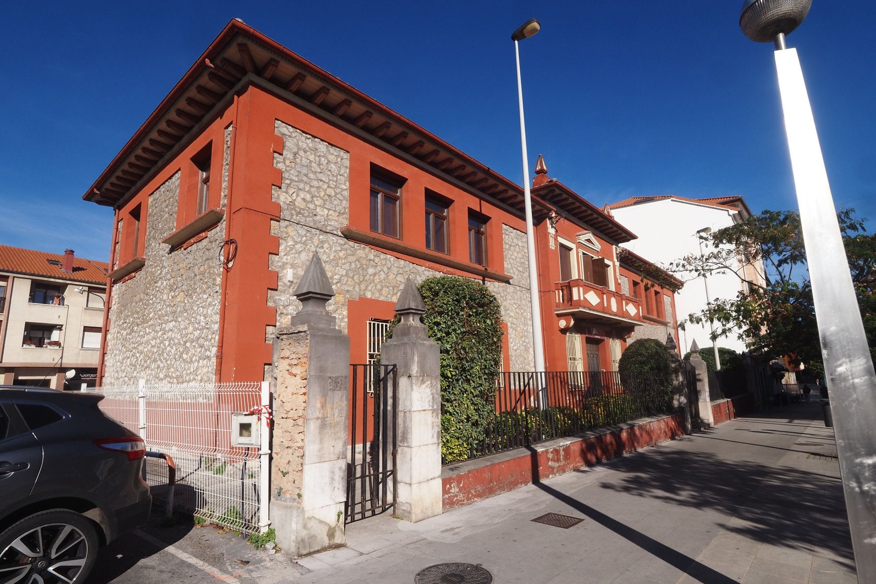 El edificio de La Llama, antigua sede de la Cámara de Comercio, tiene por delante una reforma de 1,1 millones de euros.