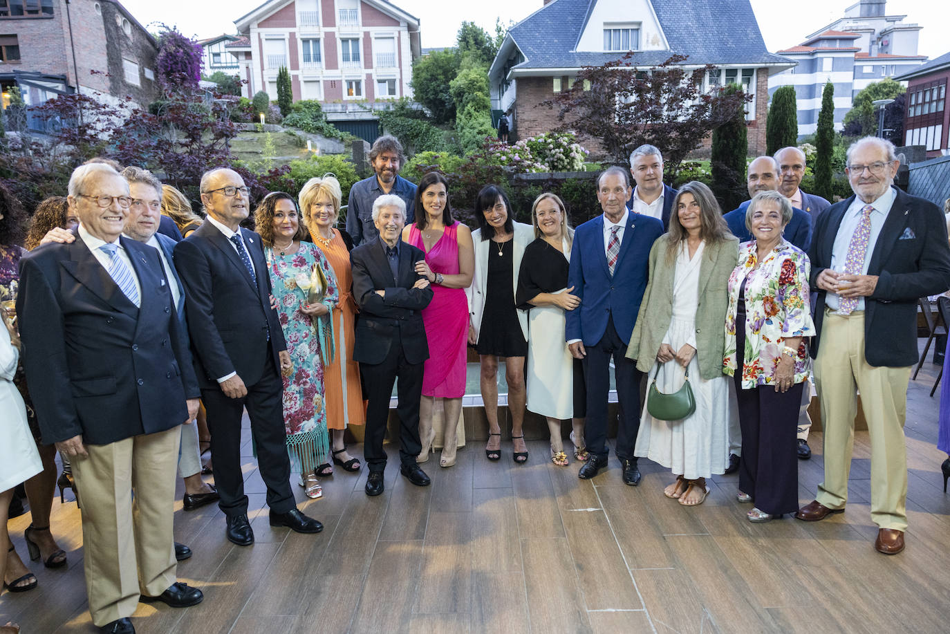 Eduardo Rodríguez, José Manuel Conde, Francisco Javier López Marcano, Isabel Farré, Margot Puente, Daniel Sánchez Arévalo, José Ramón Sánchez, Gema Igual, Mara Dierssen, Isabel Urrutia, Vicente Miera, Luis Ángel Agüeros, Severine Botín, Agustín Alonso, Pedro González Macho y Carmen Ruiz