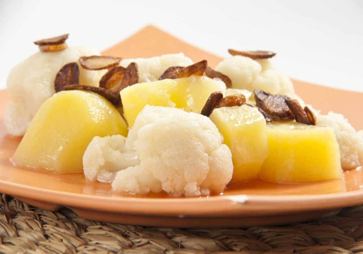 La receta del día: coliflor con patatas