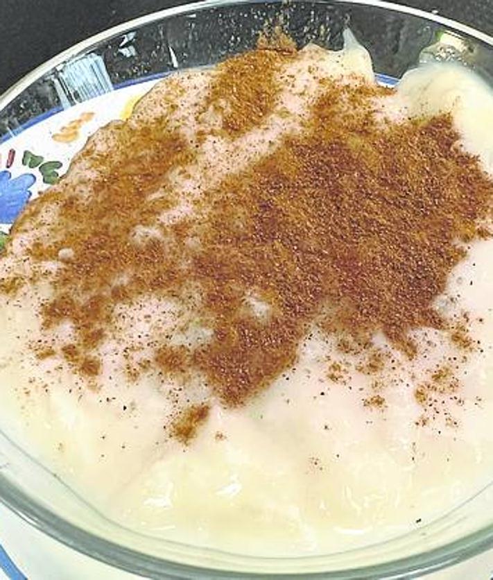 Imagen secundaria 2 - Salmorejo de mango; albóndigas de tudanca; y arroz con leche.