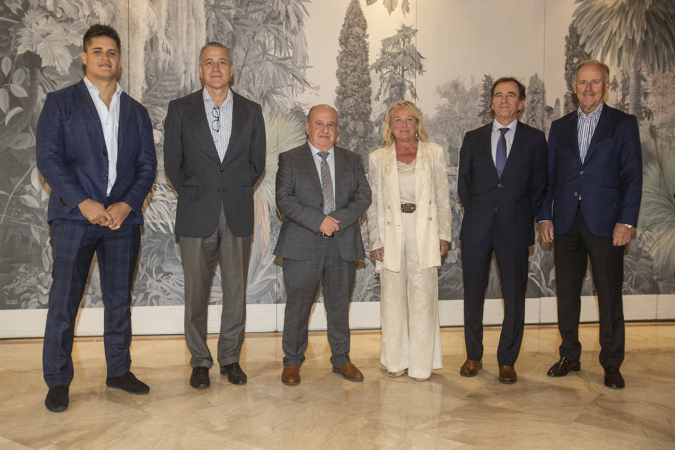 Roberto González Ruiz, Roberto González Portilla, Jesús Ruiz, Ana García, Antonio Sánchez y Vicente Alciturri.