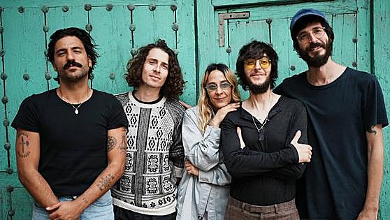 Rufus T. Firefly y Sexy Zebras se unen en 'El Abismo'