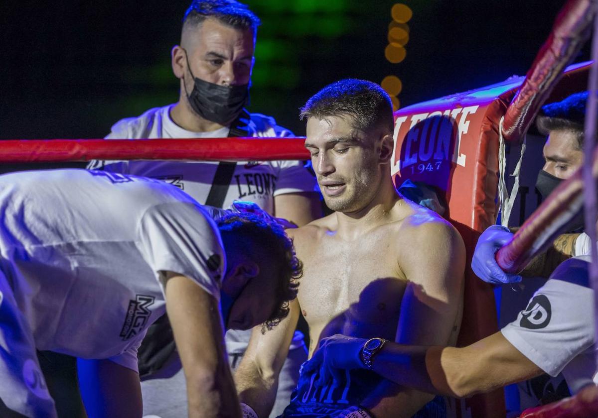 Jon Míguez, durante su último combate en Santander.