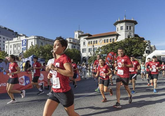 La carrera 'Ponle freno' en Santander bate récord de participación con más de 1.000 corredores